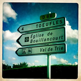 Afslag richting Bouillancourt